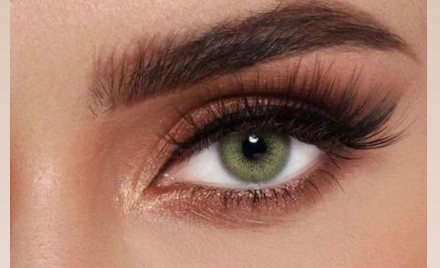 Queen of Eyebrows Eye Contacts
